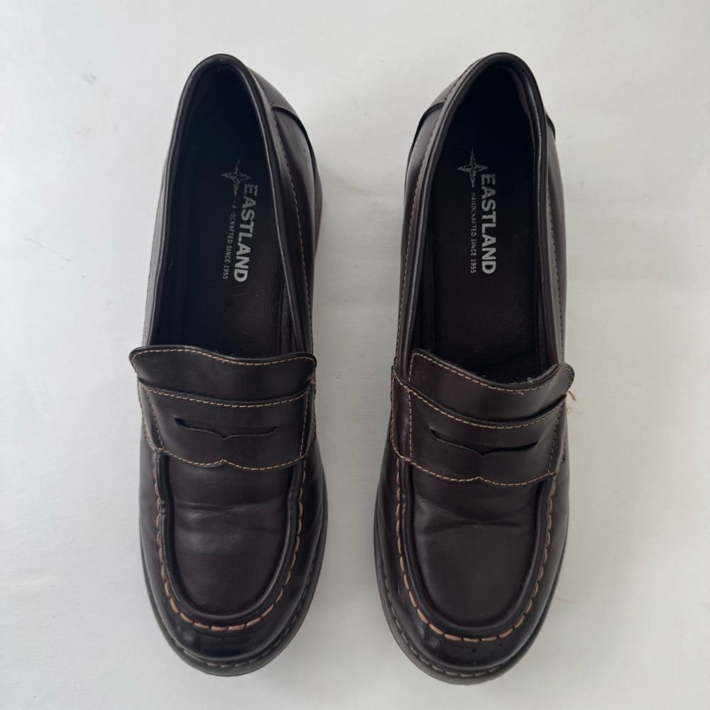 Eastland Holly Chunky Brown Penny Loafers Dark Academia Streetwear Women’s 8.5